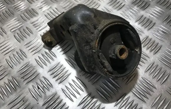 Hyundai Accent Engine mount bracket 2183422030 21834-22030