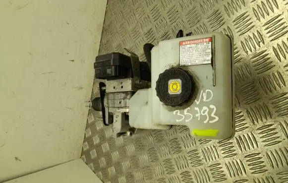Master brake cylinder