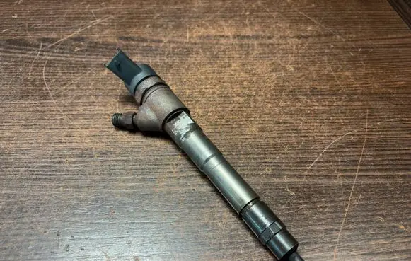 Iveco Daily 4th gen Fuel injector 0445110273 504088755