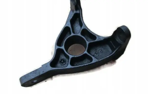 Jeep Cherokee III KJ Engine mounting bracket