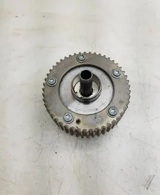 Skoda Octavia Mk3 (5E) Camshaft pulley/ VANOS 04e109088m
