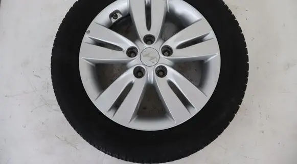 Hyundai ix20 R16 alloy rim