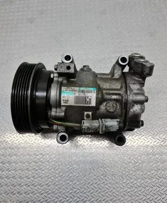 Renault Clio III Air conditioning (A/C) compressor (pump) 8200365787 06178506661