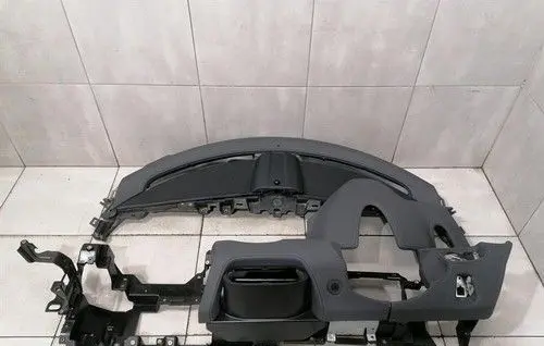 Ferrari FF Dashboard 82761100