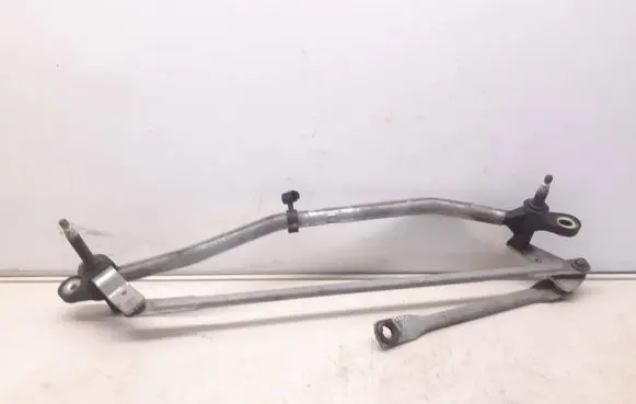 Audi A5 8T 8F Front wiper linkage and motor 8T2955023 1T2955023