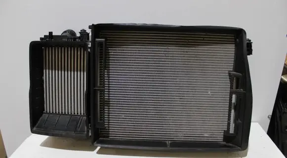 Renault Megane IV Coolant radiator 