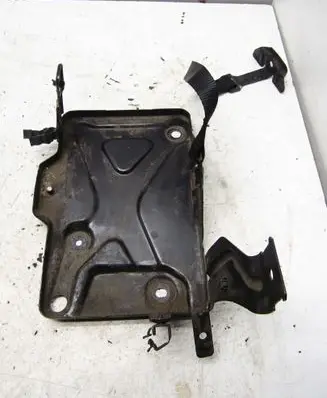 Fiat 500X Battery box tray 