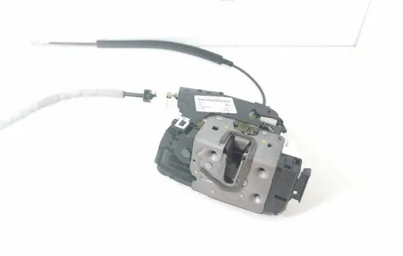 Mercedes-Benz SLK R172 Front door lock A1727601040 01050256057