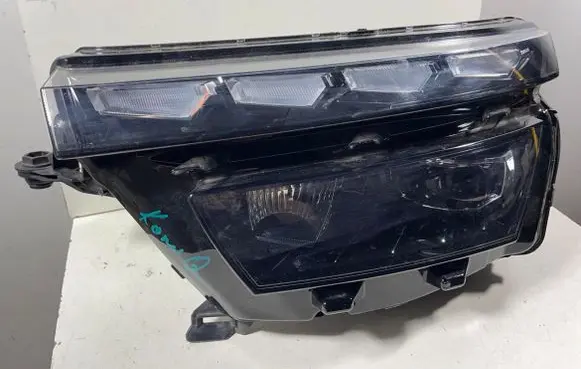 Skoda Kamiq Headlight/headlamp 658941015B 0021377705
