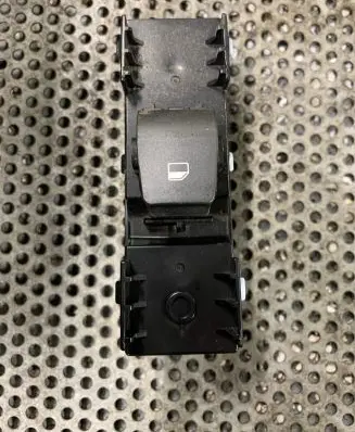 Hyundai i20 (PB PBT) Electric window control switch 93576G3000 16S7D0189
