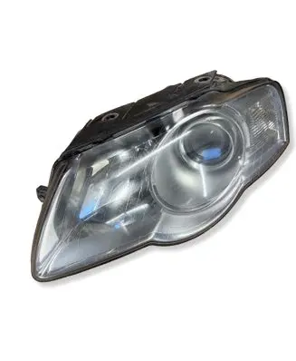 Volkswagen PASSAT B6 Headlight/headlamp 3C0941005S