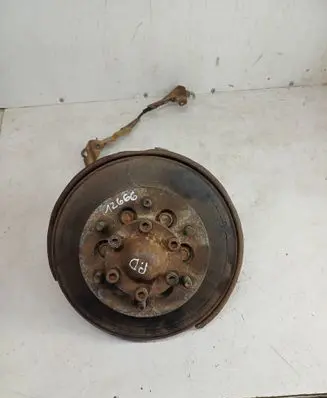 Front wheel hub