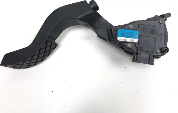 Audi A6 S6 C5 4B Accelerator throttle pedal 8D1723523N