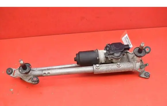 Honda FR-V Front wiper linkage and motor 