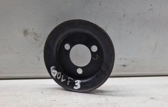 Volkswagen Golf III Power steering pump pulley 068145255F