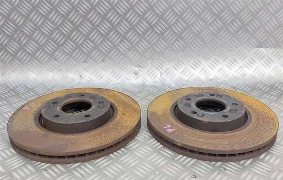 KIA Carens III Front brake disc