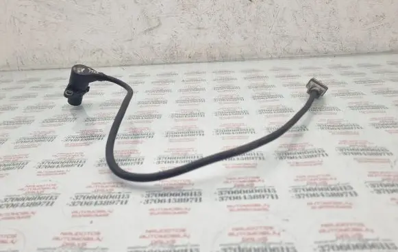 Audi A4 S4 B5 8D Crankshaft position sensor 050906433