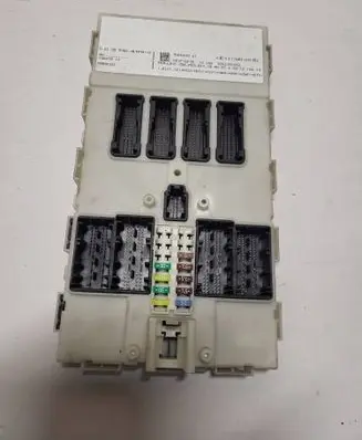 BMW 4 F32 F33 Central body control module 613593664 10681810