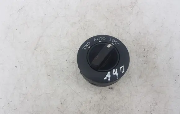 Nissan X-Trail T30 Differential lock switch NOCODE