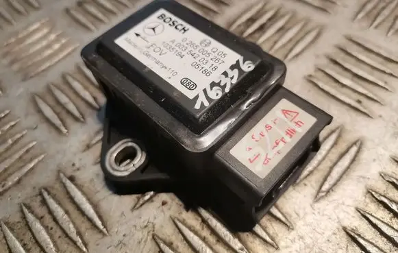 Mercedes-Benz E W211 Yaw turn rate sensor 0035420318