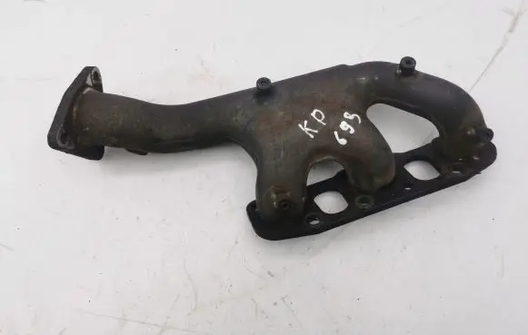 Infiniti FX Exhaust manifold