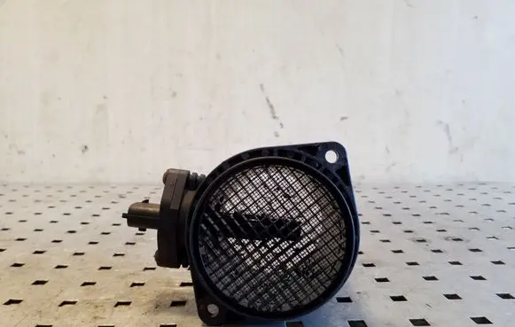 Volvo XC90 Mass air flow meter 0260218088 8670115