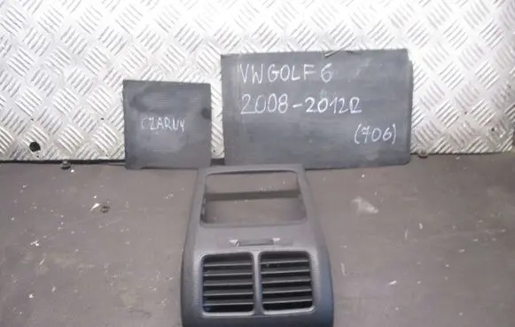 Volkswagen Golf VI Rear air vent grill 