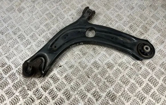 Volkswagen Tiguan Front lower control arm/wishbone 3Q0407153D