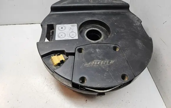Audi Q7 4L Subwoofer speaker 4L0035382B