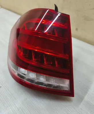 Rear/tail lights