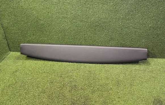 Renault Koleos II Tailgate trim T24700ZG000