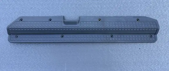 Nissan Patrol Y60 Front sill trim cover 7695106J00