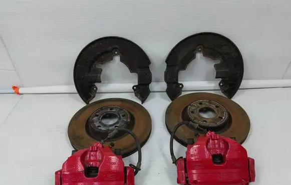 Ford Focus ST Brake discs and calipers set J008481