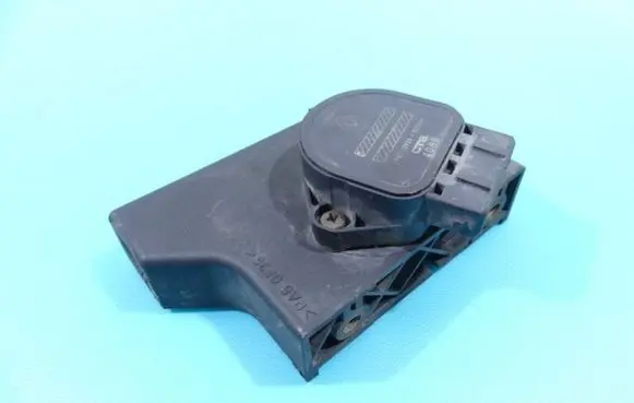 Renault Scenic I Accelerator throttle pedal 7700431918 IMPRK1348821