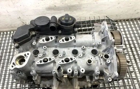 Volkswagen Golf VIII Engine head 05E103404C