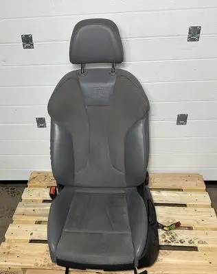 Audi A3 S3 8V Front driver seat 3AA959257 5Q4881105D