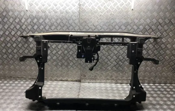 Volkswagen Passat Alltrack Radiator support slam panel