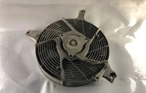 Nissan Patrol Y61 Electric radiator cooling fan