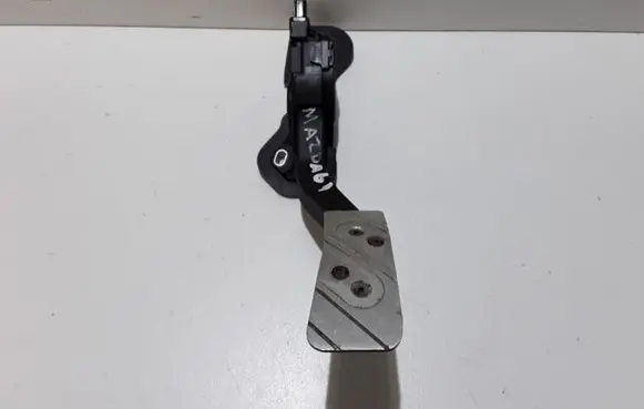 Mazda 6 Accelerator throttle pedal GS8T41600