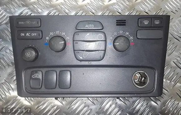 Volvo S80 Climate control unit 9496811 DEFEKT