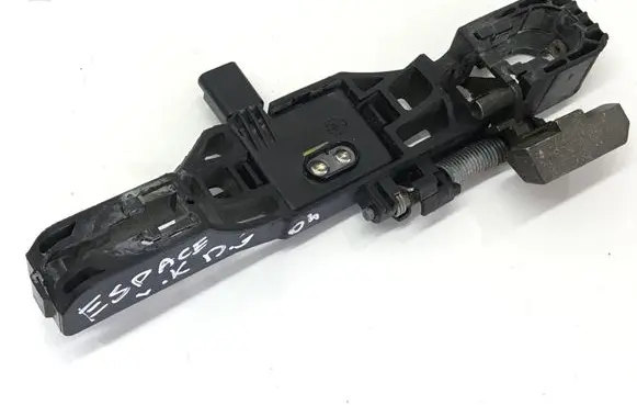 Rear door exterior handle/bracket