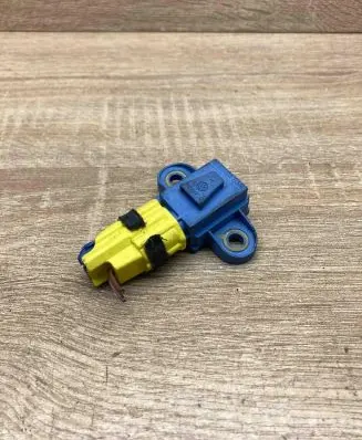 Volkswagen Golf V Airbag deployment crash/impact sensor 1K0955557A