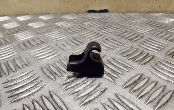Sun visor clip/hook/bracket