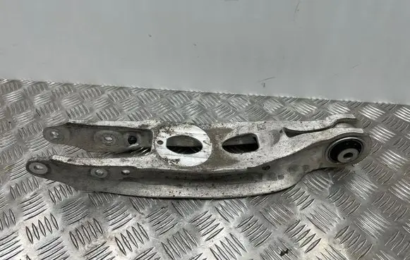 Rear upper control arm/wishbone