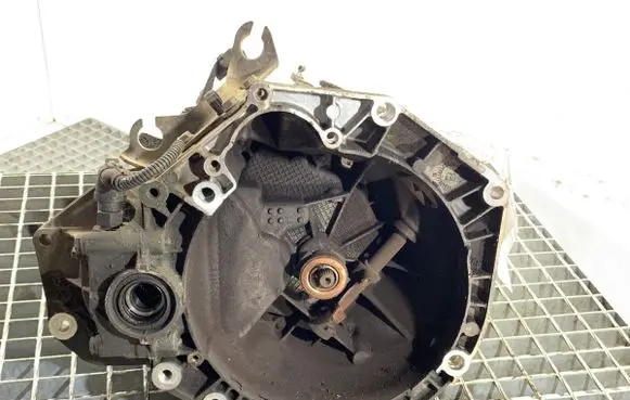 Fiat Panda II Manual 5 speed gearbox 55181588