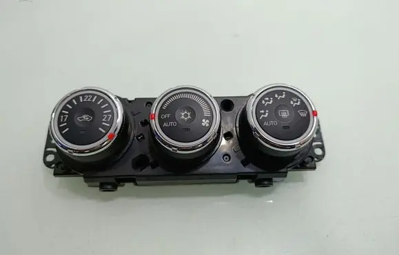 Mitsubishi Outlander Climate control unit 7820A115XC