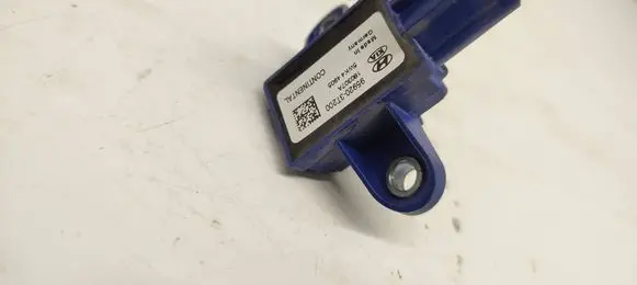 Hyundai i20 (GB IB) Airbag deployment crash/impact sensor 959203T200 180307A 5WK44905