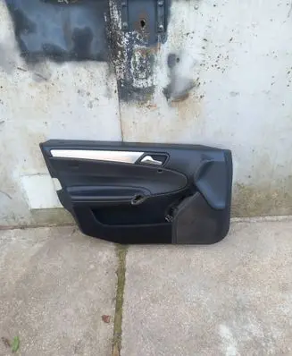 Mercedes-Benz C W203 Front door card panel trim A2037202552
