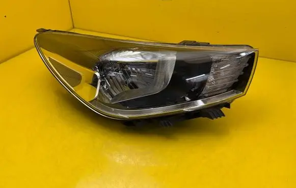 KIA Rio Headlight/headlamp 92102H8