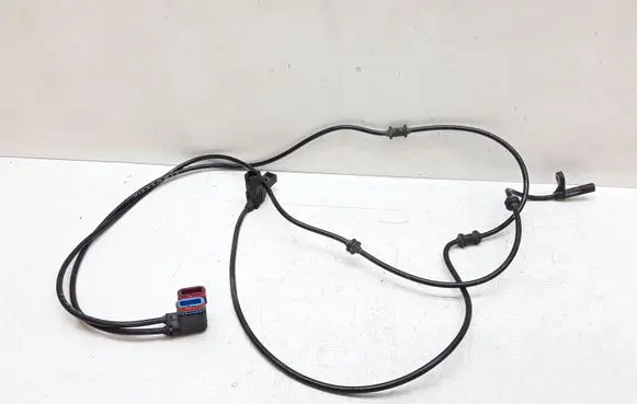 Mercedes-Benz C W204 ABS rear brake sensor A2205453128 A0015429118 A2045400317
